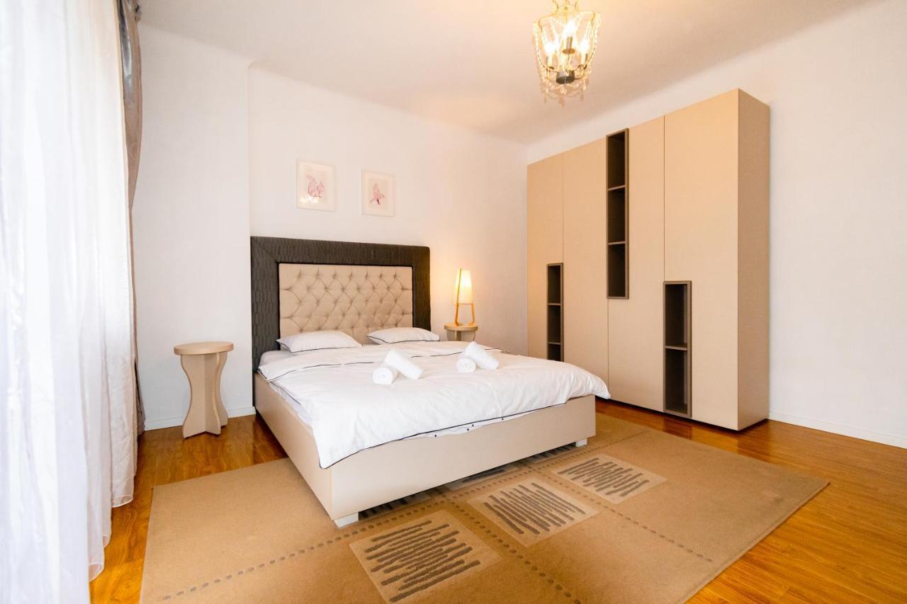 Ardor Apt - Bright And Secluded Apartment In The Heart Of Old Town 布拉索夫 外观 照片