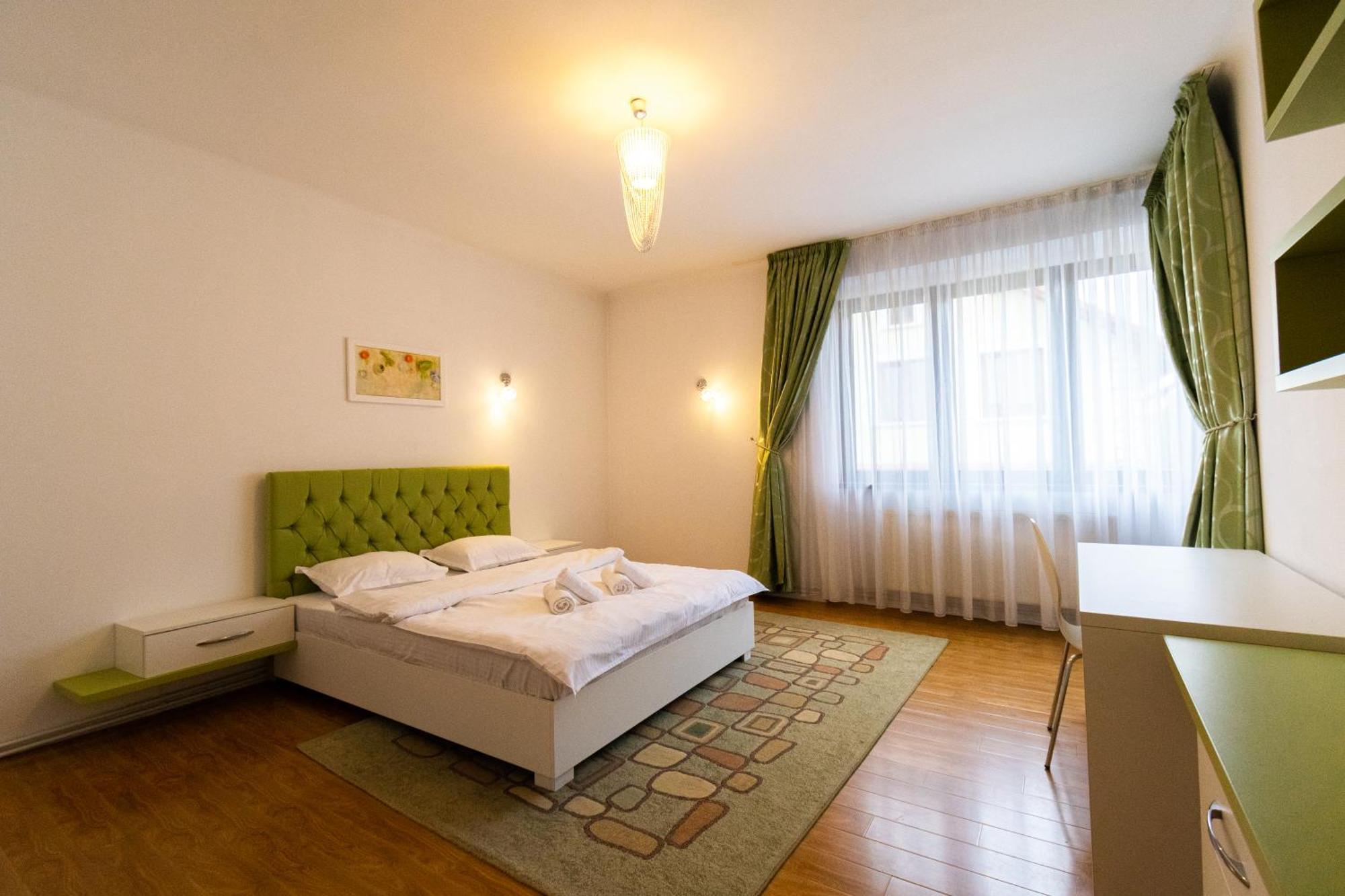 Ardor Apt - Bright And Secluded Apartment In The Heart Of Old Town 布拉索夫 外观 照片
